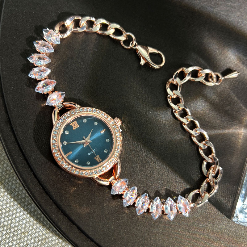 UTHAI CQ383 Bracciale per orol - Luxury Watch Lady recensione e prezzo