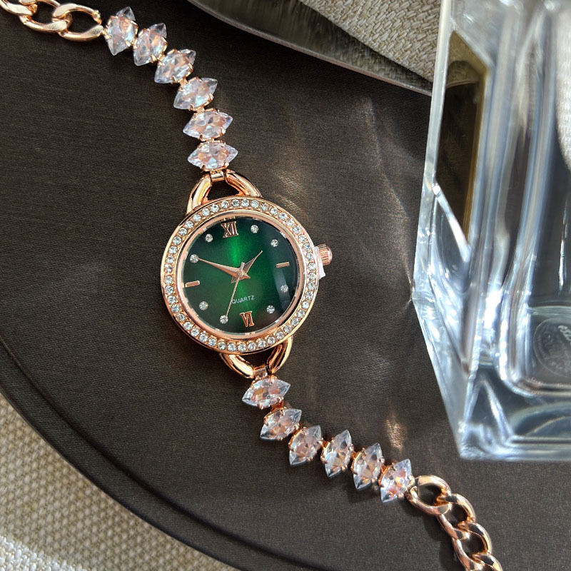 UTHAI CQ383 Bracciale per orol - Luxury Watch Lady recensione e prezzo